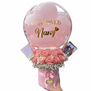 🎈🌸 Arreglo con Globo Personalizado y Rosas Rosadas – Las Palmas Floristería Bogotá 🌸🎈
Una sorpresa dulce, elegante y llena de amor para celebrar a quien más quieres.