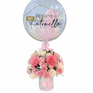 🌸 Arreglo Bienvenida con Globo Personalizado – Floristería Las Palmas Bogotá
