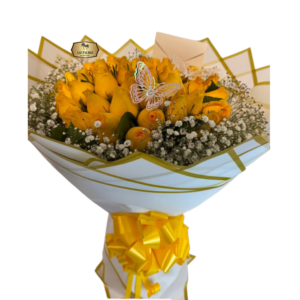 💛 Bouquet de Rosas Amarillas Elegante con Mariposas | Floristería Las Palmas Bogotá